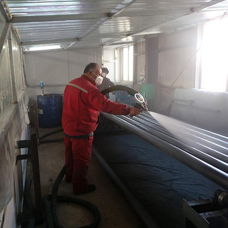 防腐涂料喷涂机器(图6) 防腐涂料喷涂机器钢管施工案例